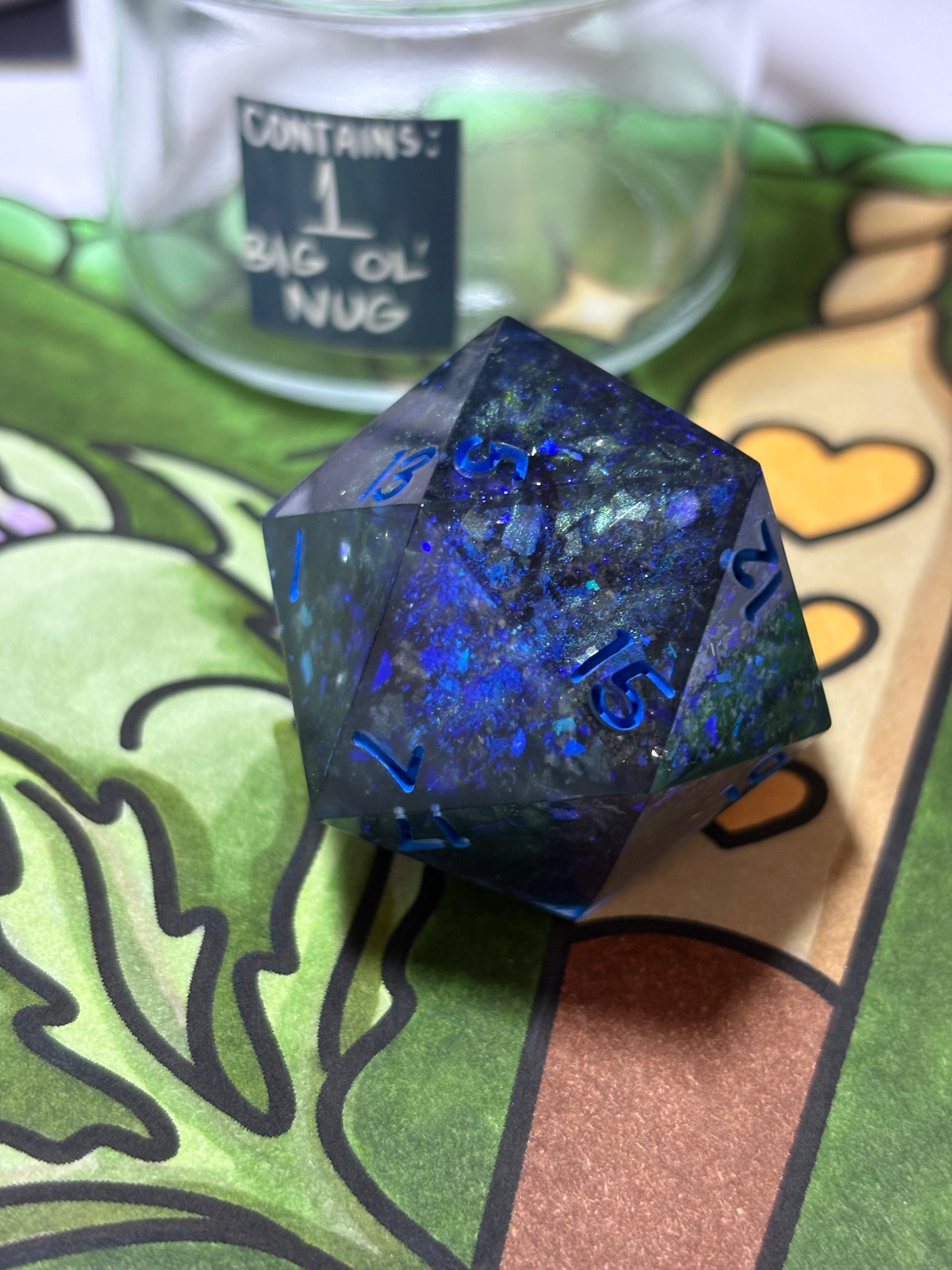 Single Chonky D20 - Clusterfox Gardens Granddaddy Purple